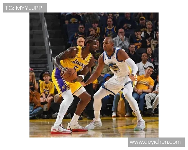 湖人勇士激战11月30日NBA赛季焦点对决精彩回顾与分析