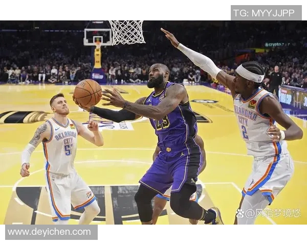 湖人对决太阳西部决赛精彩回顾与分析球星表现与战术布局全景呈现